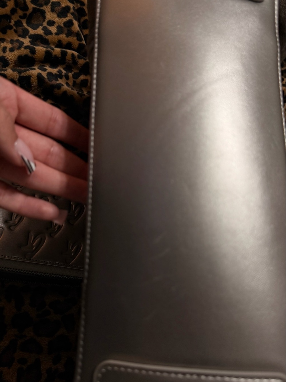 Monogram “platinum” tote & matching wallet - Picture 6 of 9